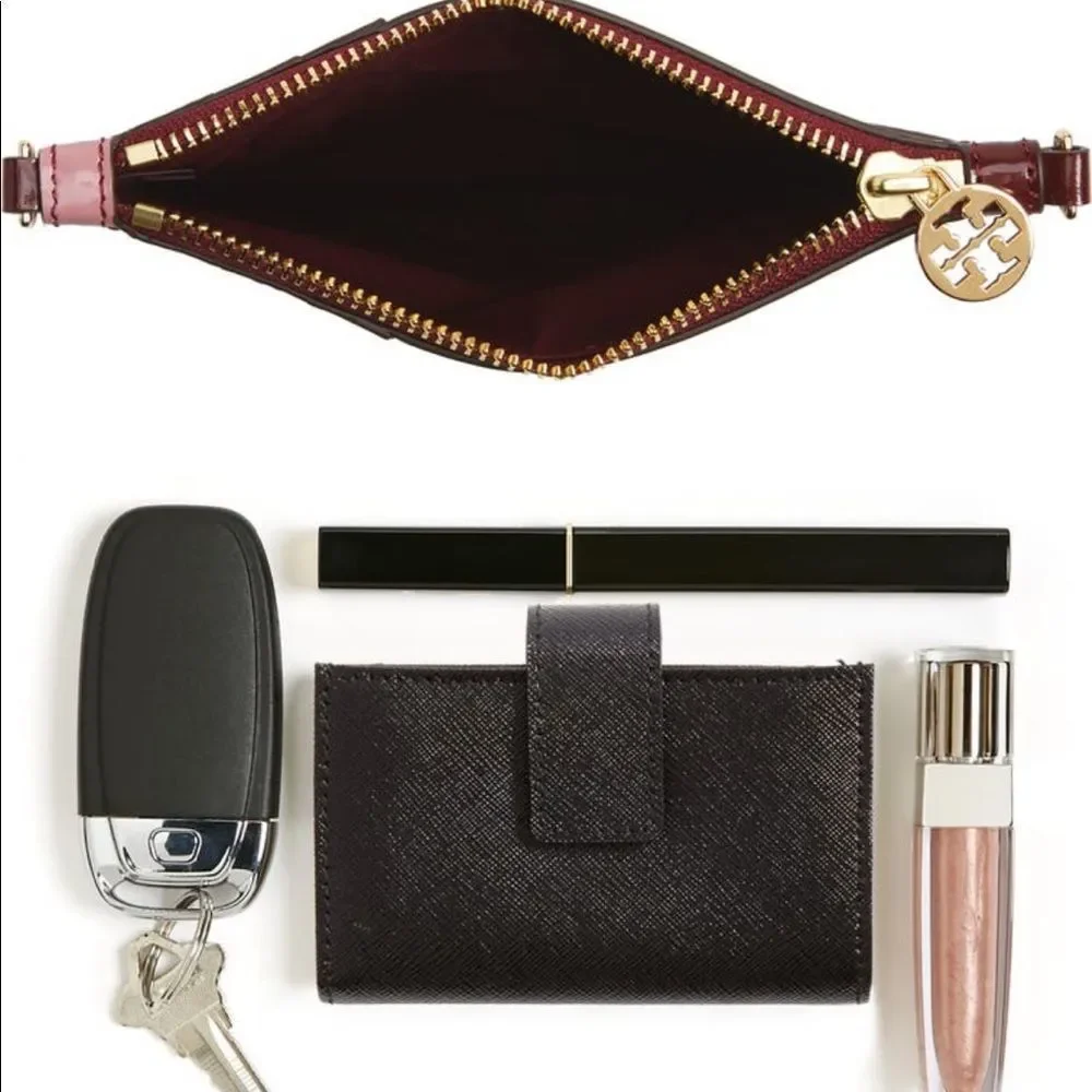 Tory Burch unique crossbody - Picture 13 of 15